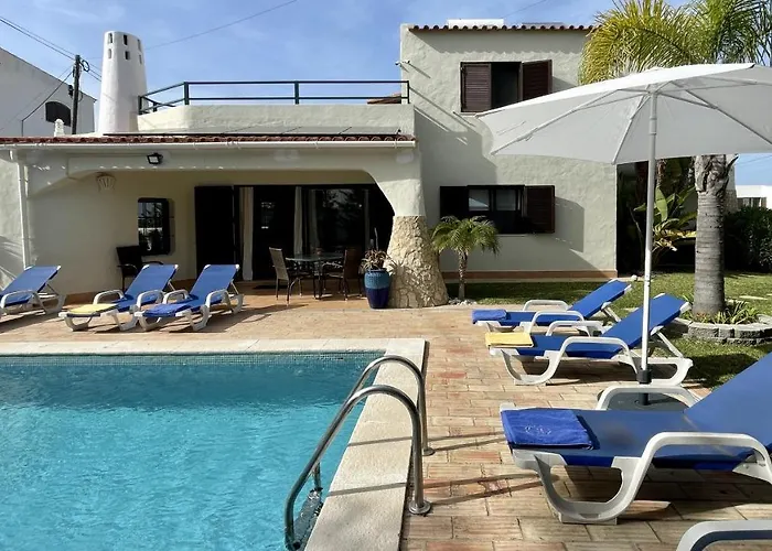 Golfinho By Check-In Portugal